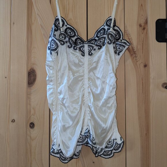 Boston Proper Silk Camisole Size 8 Scalloped Hem Side Zip Close Embroidered - Picture 8 of 9